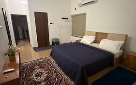 The Golden, Apartrooms